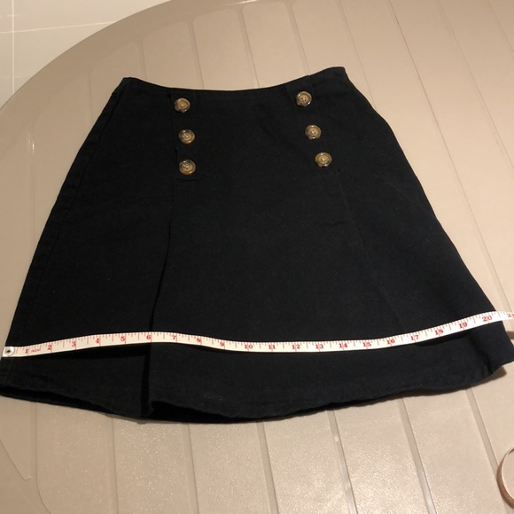 Simons twik black short skirt - Picture 9 of 9